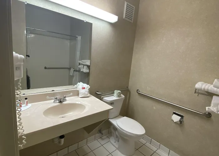 Baymont By Wyndham Casper East Hotel Evansville