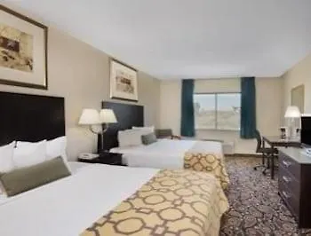 Hotel Baymont By Wyndham Casper East 2*
