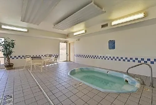 Baymont By Wyndham Casper East Hotel 2*